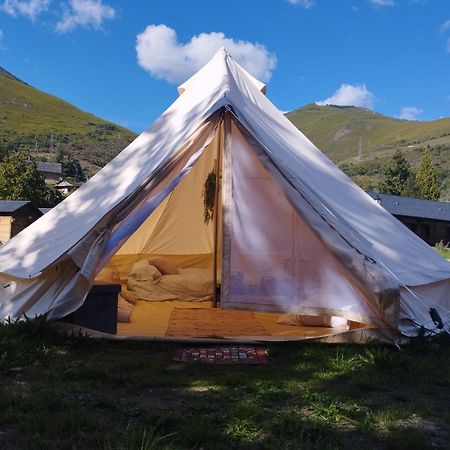 Camping La Zarapica - Palacios Del Sil Экстерьер фото